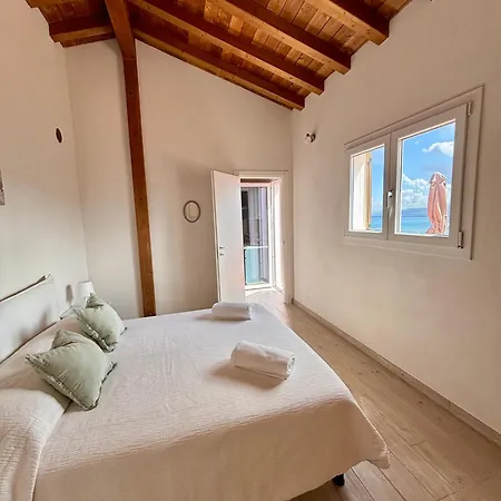 Bres House * Порто Санто Стефано